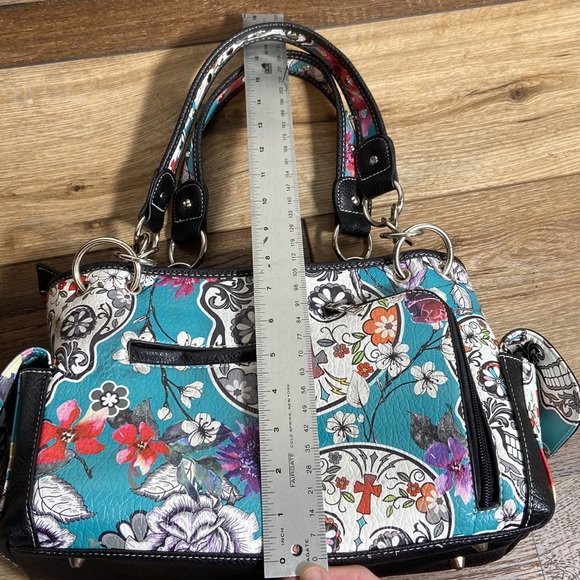 Concealed Carry Sugar Skull Purse - Picture 12 of 16